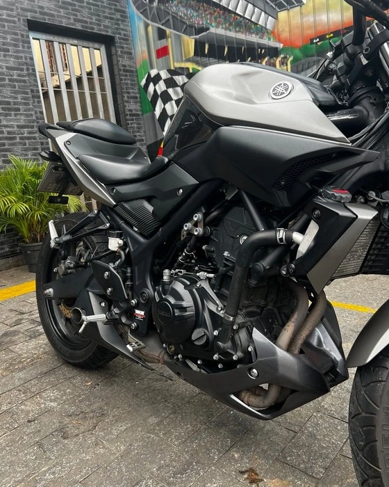 Insulfilm náutico em lancha com película de proteção UV